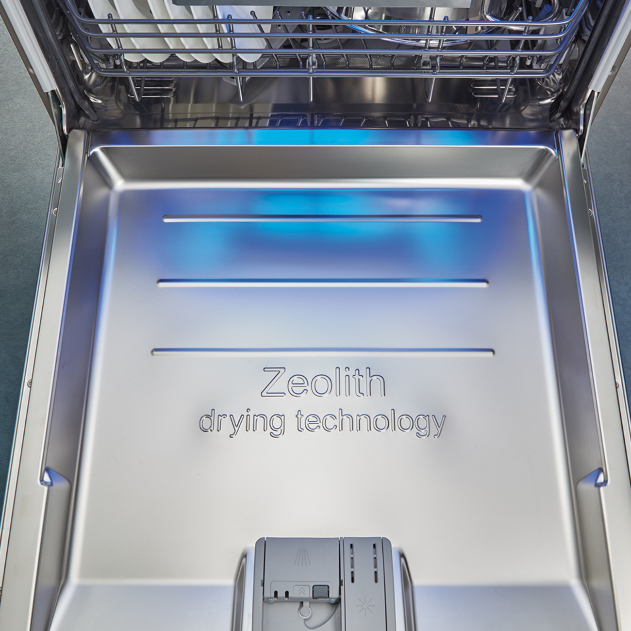 Zeolith Trocknen – Für glänzende Spülergebnisse bei Elektro-Hausmann GmbH & Co. KG in Leinefelde-Worbis